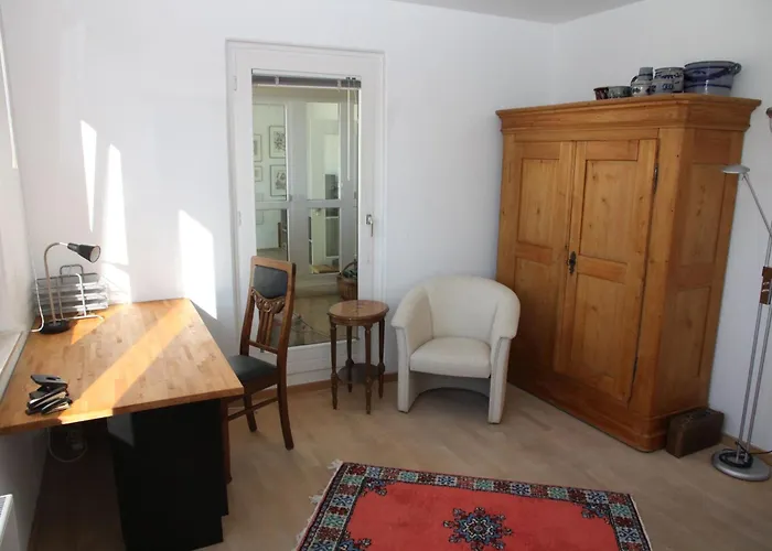 Ruhiges In Naehe Kurfuerstendamm Mit Eigener Regendusche